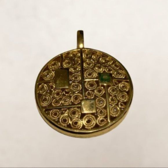 Sarah Coventry Pendant Signed Gold Colored Metal Necklace Jewelry - Picture 4 of 5